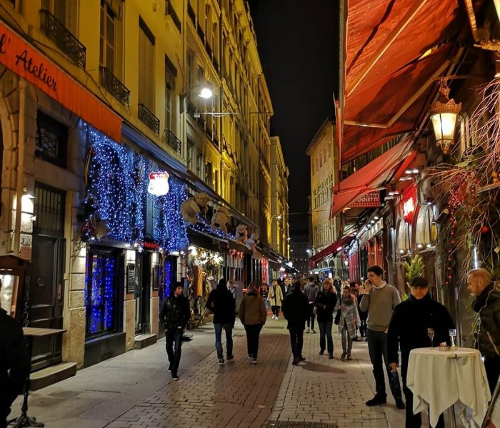 Gorgeous winter evening in Lyon.