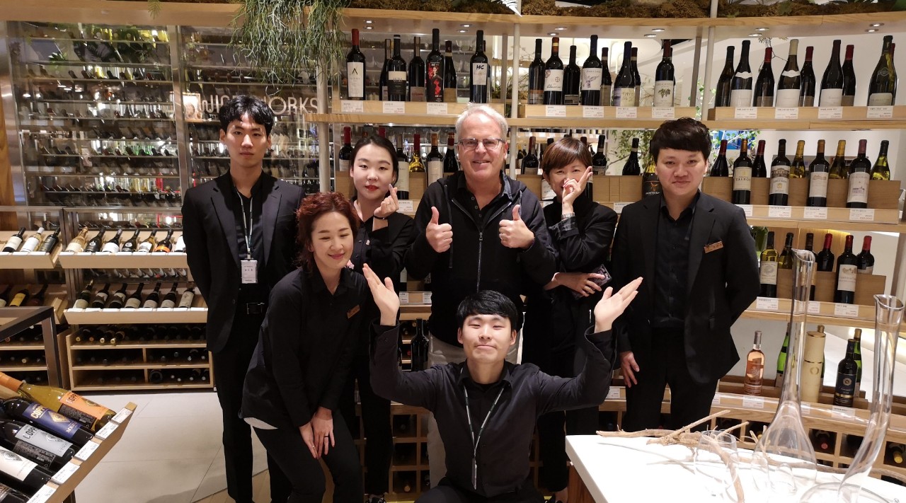 Korea starts retail alcohol sales by mobile app