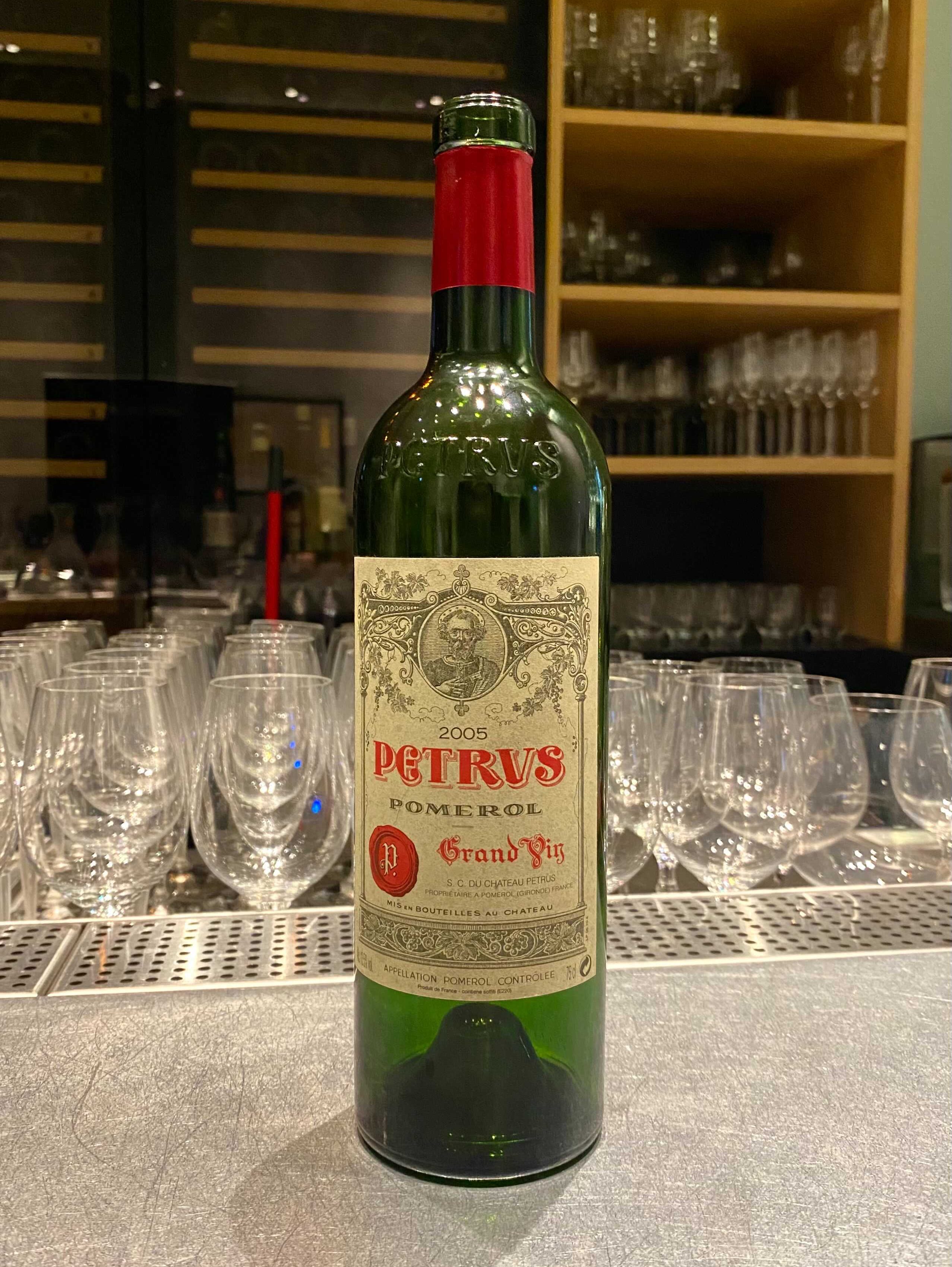 A Chateau Petrus Pomerol 2005 was also enjoyed by the guests.